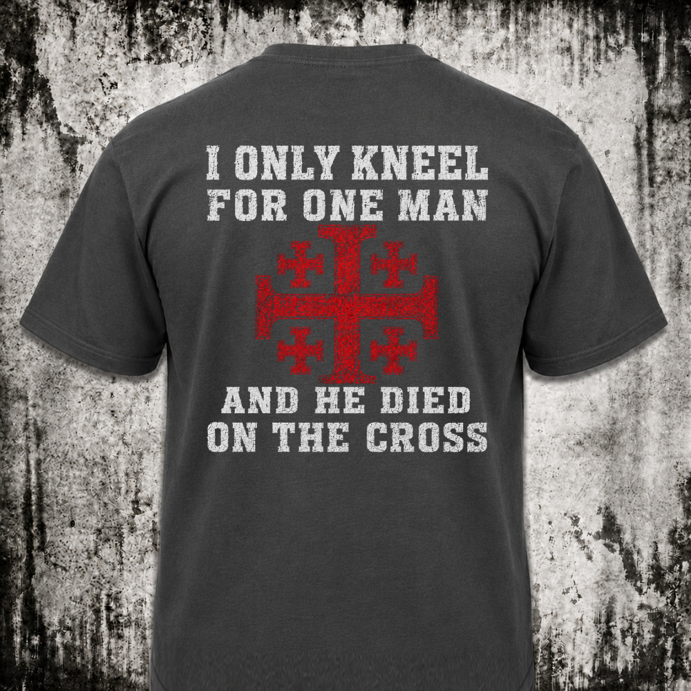 I only kneel T‑Shirt
