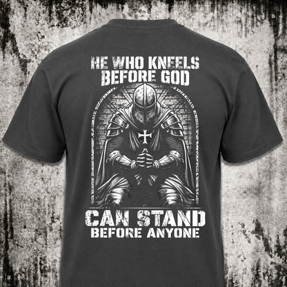 Kneels before God T‑Shirt