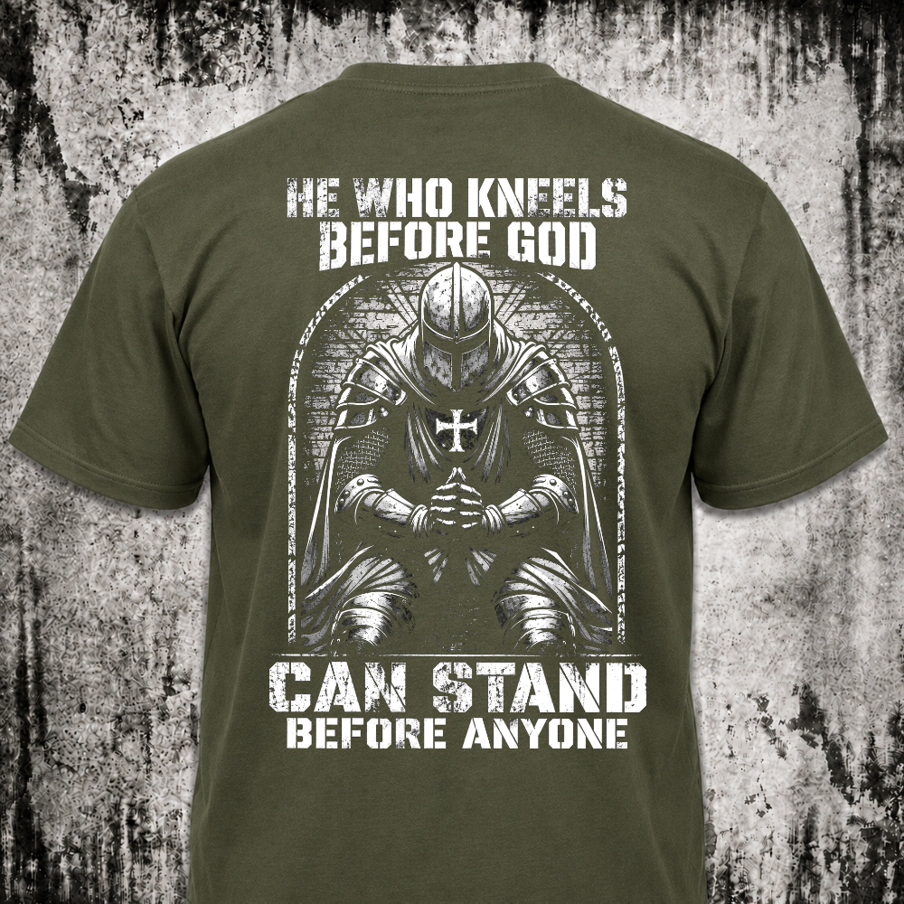 Kneels before God T‑Shirt